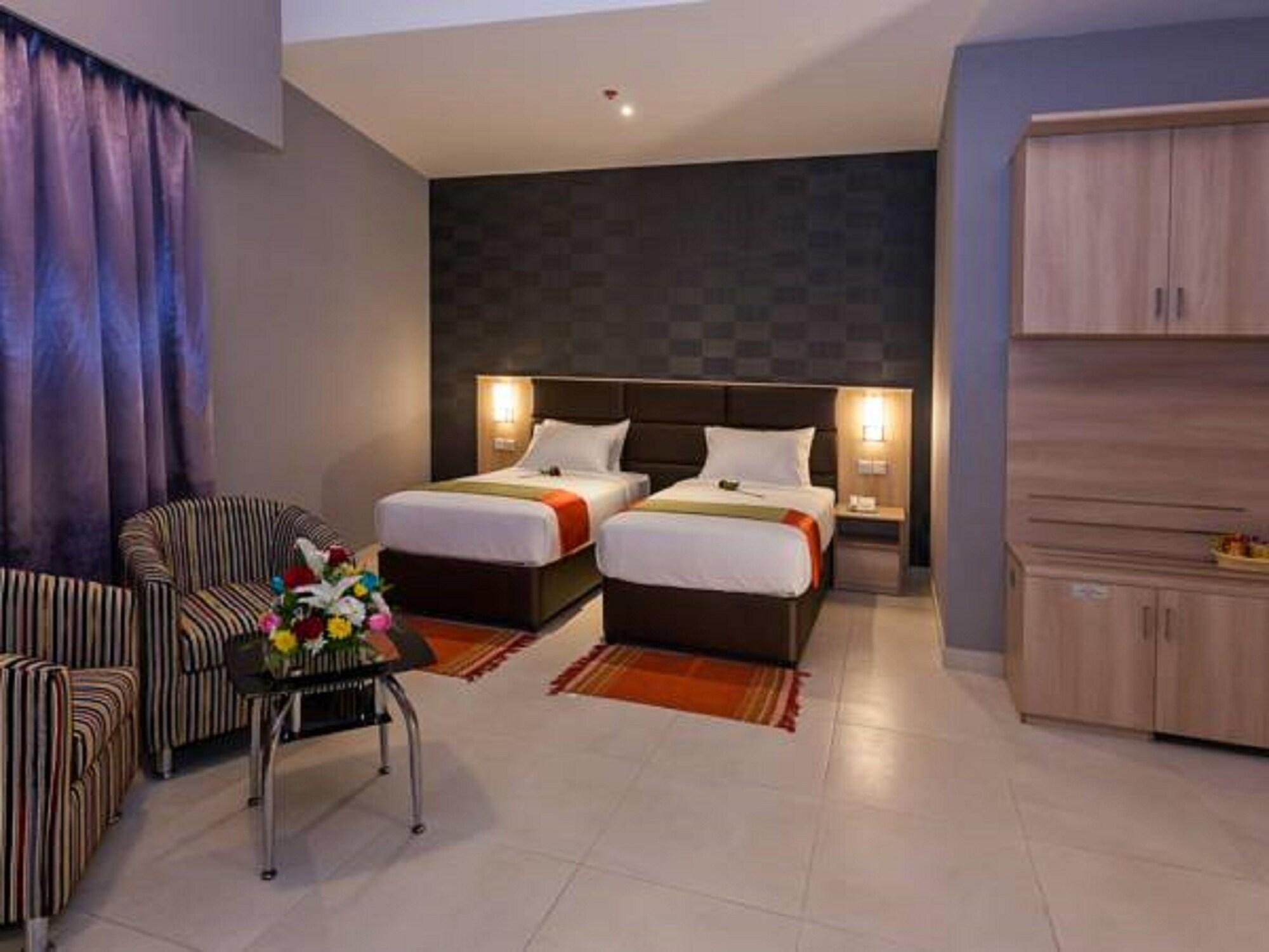 Florida Square Hotel Dubai Exterior photo